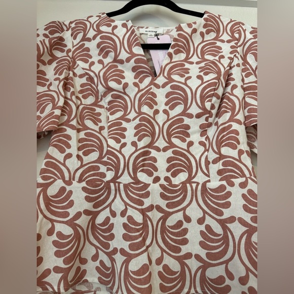 NWT Rubienn Pink & White “Dress Me Up Top”- Small - Picture 2 of 7